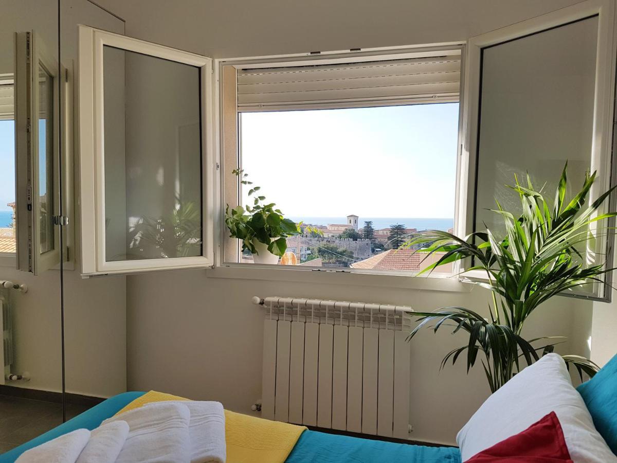 Il Gallo Rosso Apartment Тропеа Екстериор снимка